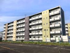 海津市ビレッジハウス上流の建物外観