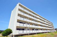 射水市ビレッジハウス片口の建物外観