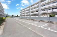 Yao-shi मा Village House Oihara को पार्किङ स्थल