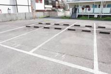 Estacionamento Village House Hozenji em Kashiwara-shi