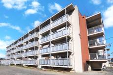 徳島市ビレッジハウス名東の建物外観