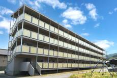 多可郡ビレッジハウス中村の建物外観