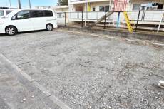 Koka-shi ရှိ ကားပါကင်နေရာ ၏ Village House Minakuchi