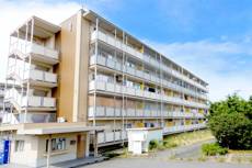 西区ビレッジハウス草部の建物外観