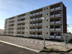 東かがわ市ビレッジハウス白鳥の建物外観