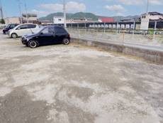 Estacionamento Village House Kinoko em Ibara-shi