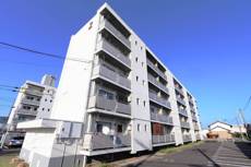 出雲市ビレッジハウス白枝の建物外観