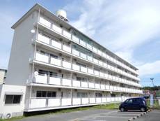 宇部市ビレッジハウス小羽山の建物外観