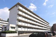 西区ビレッジハウス広島草津の建物外観