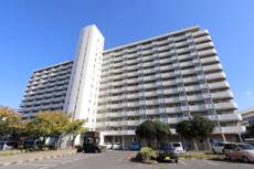 中区ビレッジハウス光南タワーの建物外観