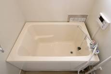 Banheira de Village House Shinkawa em Kita-ku