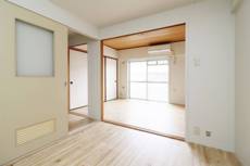 Living Room in Village House Yamazaki in Noda-shi
