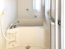 旭区ビレッジハウス川井宿のバス