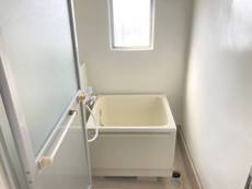 鹿沼市ビレッジハウス奈良部のバス