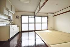 Living Room in Village House Mukoudai Tower in Nishitokyo-shi