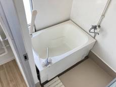 中央市ビレッジハウス玉穂のバス