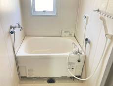 南アルプス市ビレッジハウス八田のバス