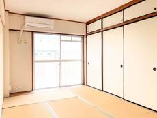 Phòng khách của Village House Oomura ở Toyohashi-shi