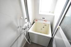 小矢部市ビレッジハウス小矢部のバス