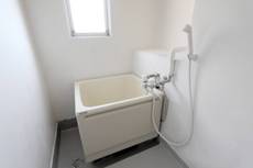 土岐市ビレッジハウス杉焼のバス