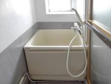 長浜市ビレッジハウス加田のバス