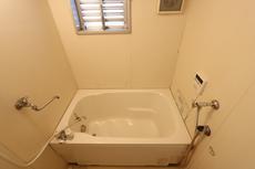 宝塚市ビレッジハウス山本のバス