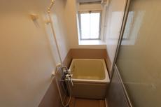 Kamar Mandi di Village House Sawanomoto di Sanda-shi