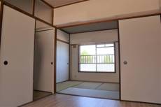 Phòng ngủ của Village House Shirotori ở Higa-shi