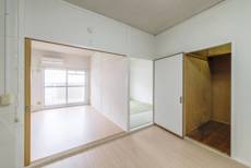 Sala de estar Village House Minatojima Tower em Chuo-ku