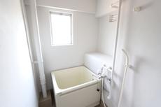 Phòng tắm của Village House Oku ở Setochi-shi