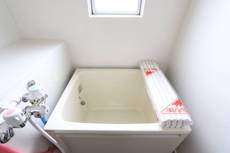 三次市ビレッジハウス願万地のバス