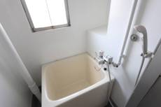 Phòng tắm của Village House Hata ở Moji-ku