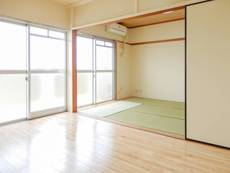 Living Room in Village House Saza Suenaga in Kitamatsuura-gun